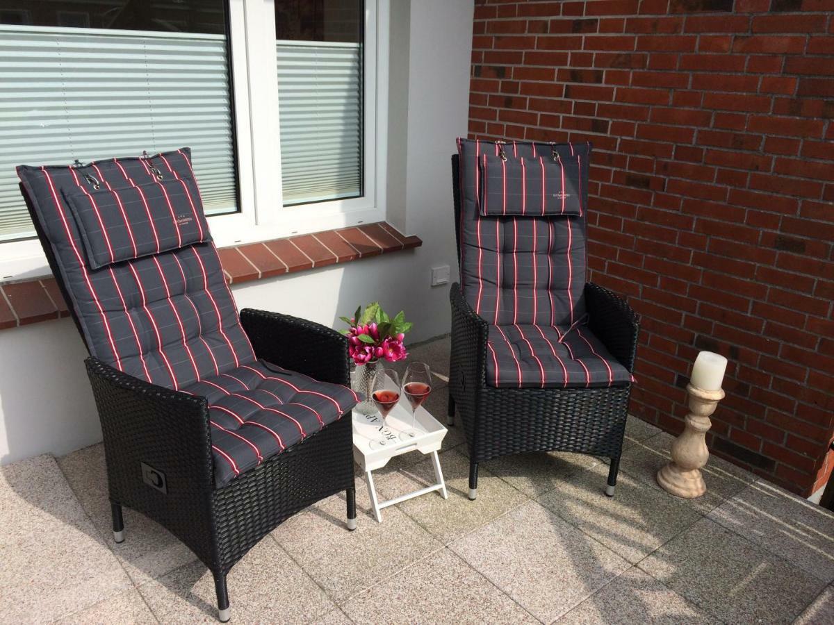 „Luettje Nuest“ Apartamento Emden Exterior foto